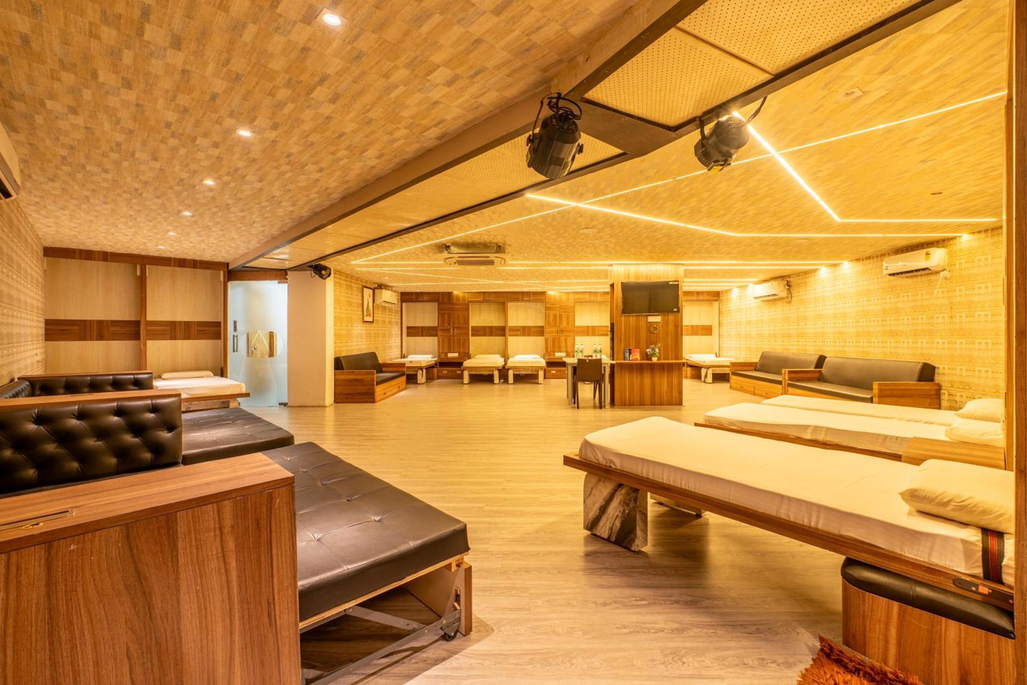 Seasons Suites Koramangala Bangalore Eksteriør bilde