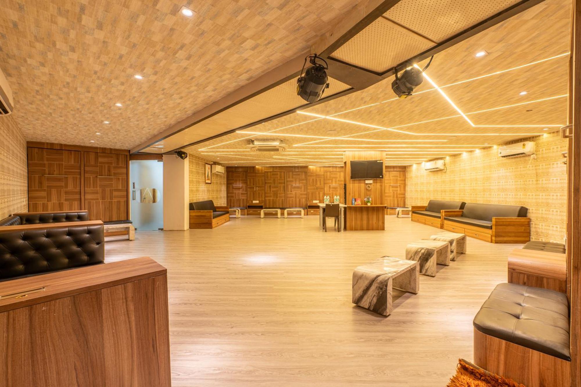 Seasons Suites Koramangala Bangalore Eksteriør bilde